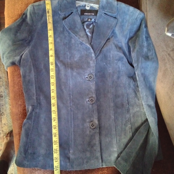 Jones New York Blue Blazer, size large - Picture 4 of 5